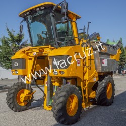 GRÉGOIRE G8 260 SELF-PROPELLED GRAPE HARVESTER - V004